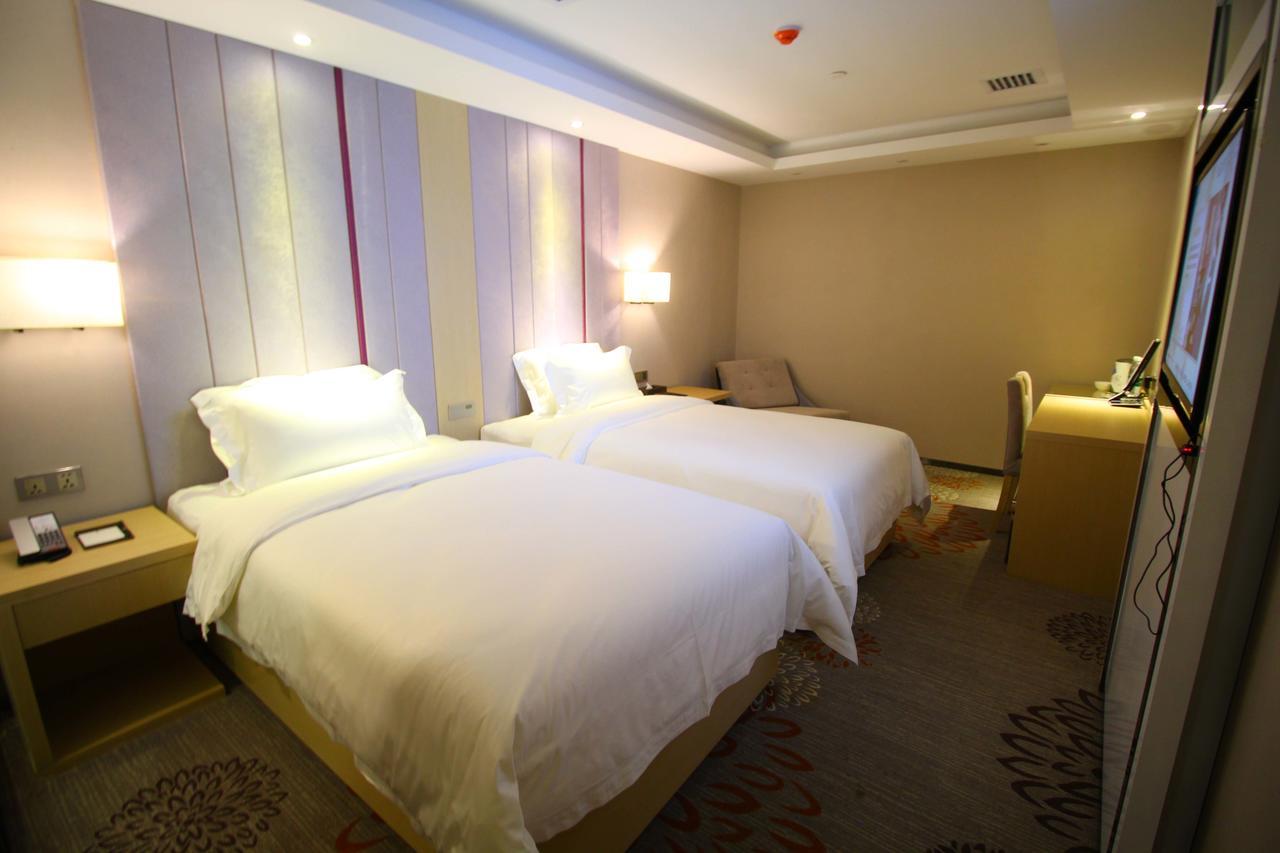Lavande Hotel Jiujiang Xunyang Road Walking Street Exteriör bild